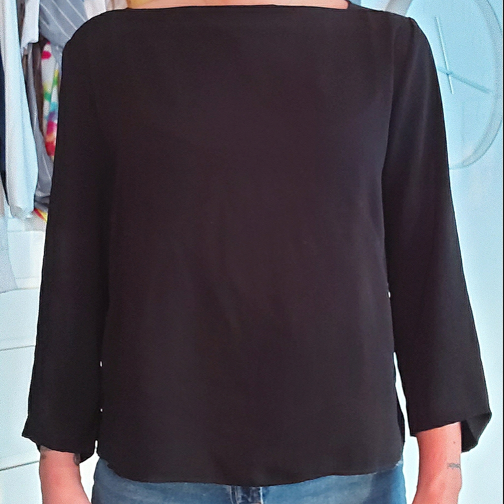 Black 3/4 half cut back